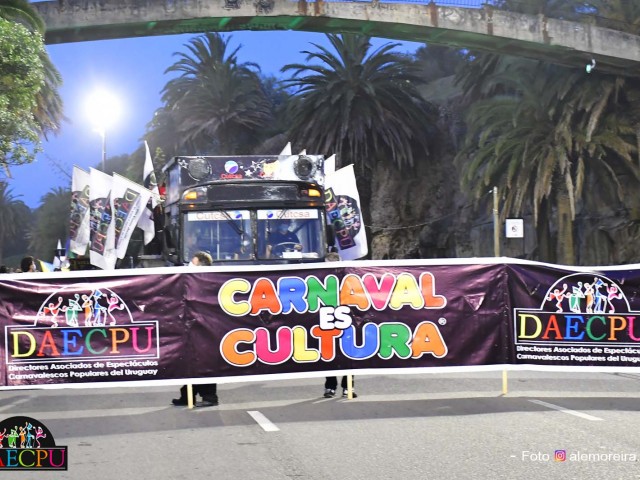 desfile 001
